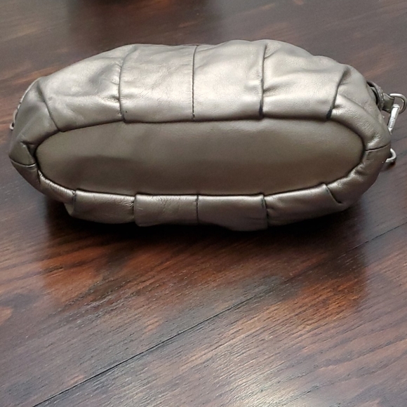 Gently loved COACH shoulder purse 👛 - Picture 5 of 8